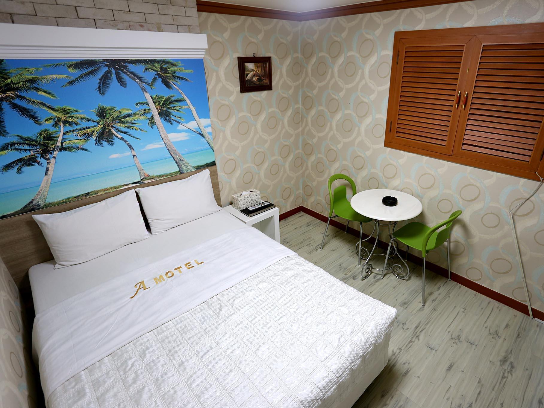 Q Hotel 2*